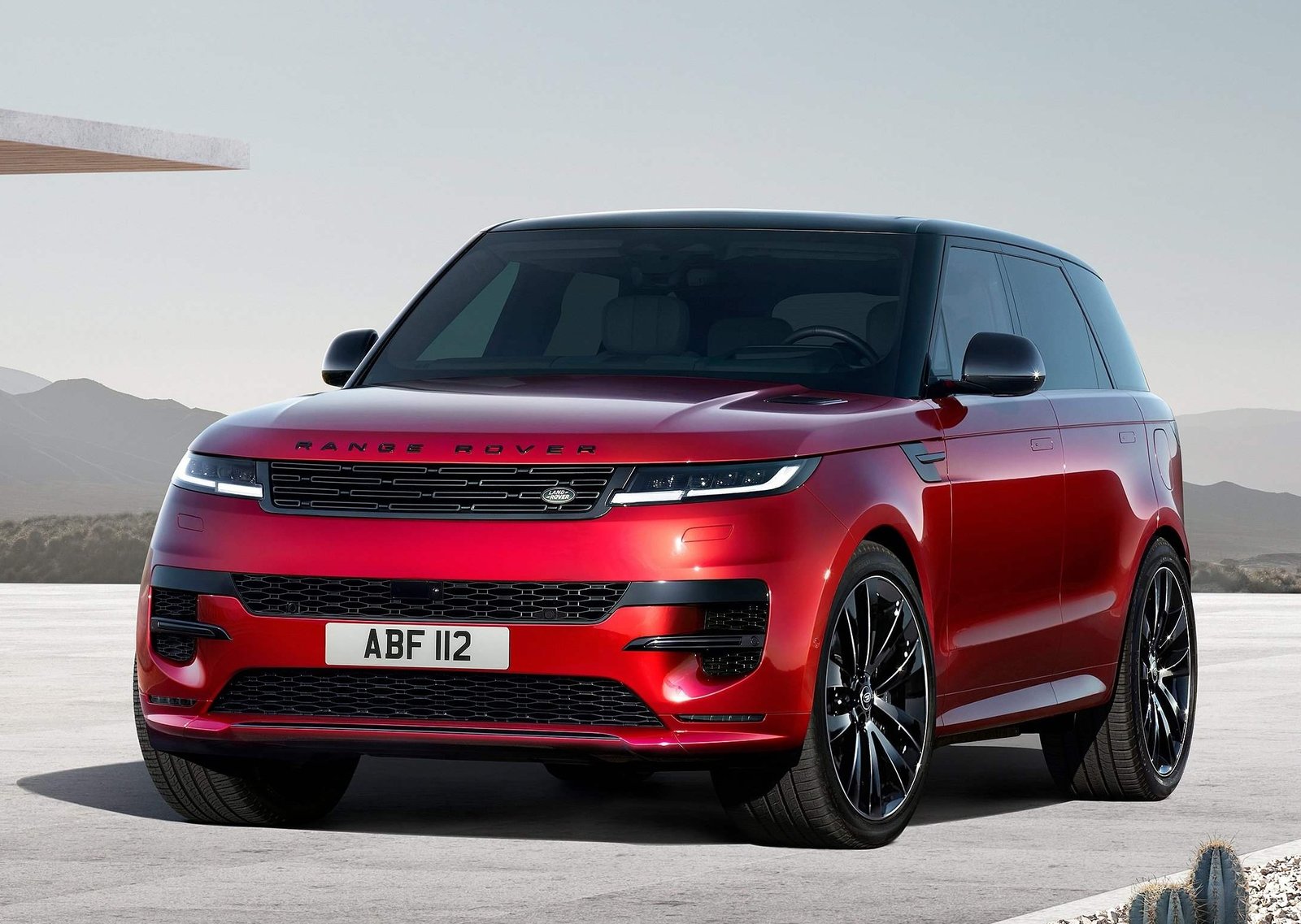 SUV Premium spaziosa per noleggio lungo termine